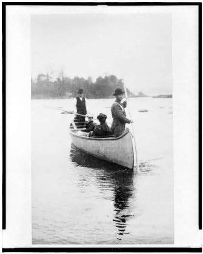 Исторически находки Снимка: Индейский екскурзовод в прага Стои кану-каяк, Су-Сент-Мари, Мичиган, 1903,1