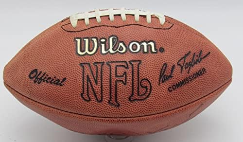 Брэйлон Едуардс С автограф /с Надпис Go Browns Wilson Football Browns 176256 - Футболни топки с автографи